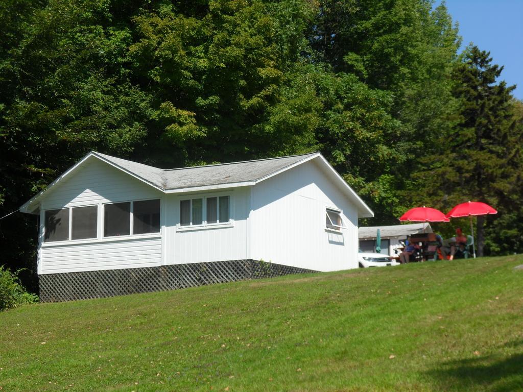 Holderness White Oak Motel & Cottages المظهر الخارجي الصورة