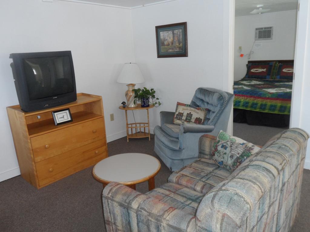 Holderness White Oak Motel & Cottages الغرفة الصورة